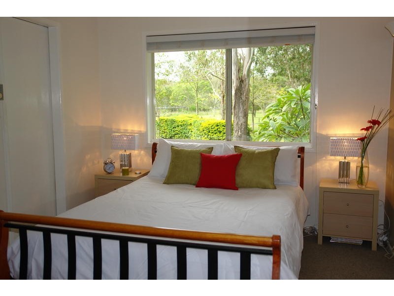 623 Hawkesbury Road, Anstead QLD 4070